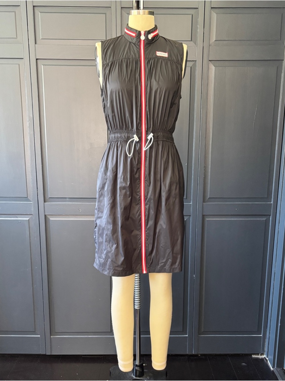 Hunter Black Sleeveless Zip Drawstring Dress with Red Trim